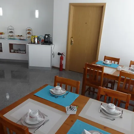 Bonjardim מלון