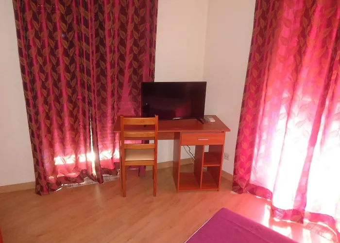 Otel Bonjardim